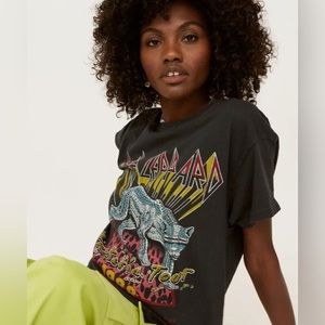 Daydreamer Black Graphic Tee